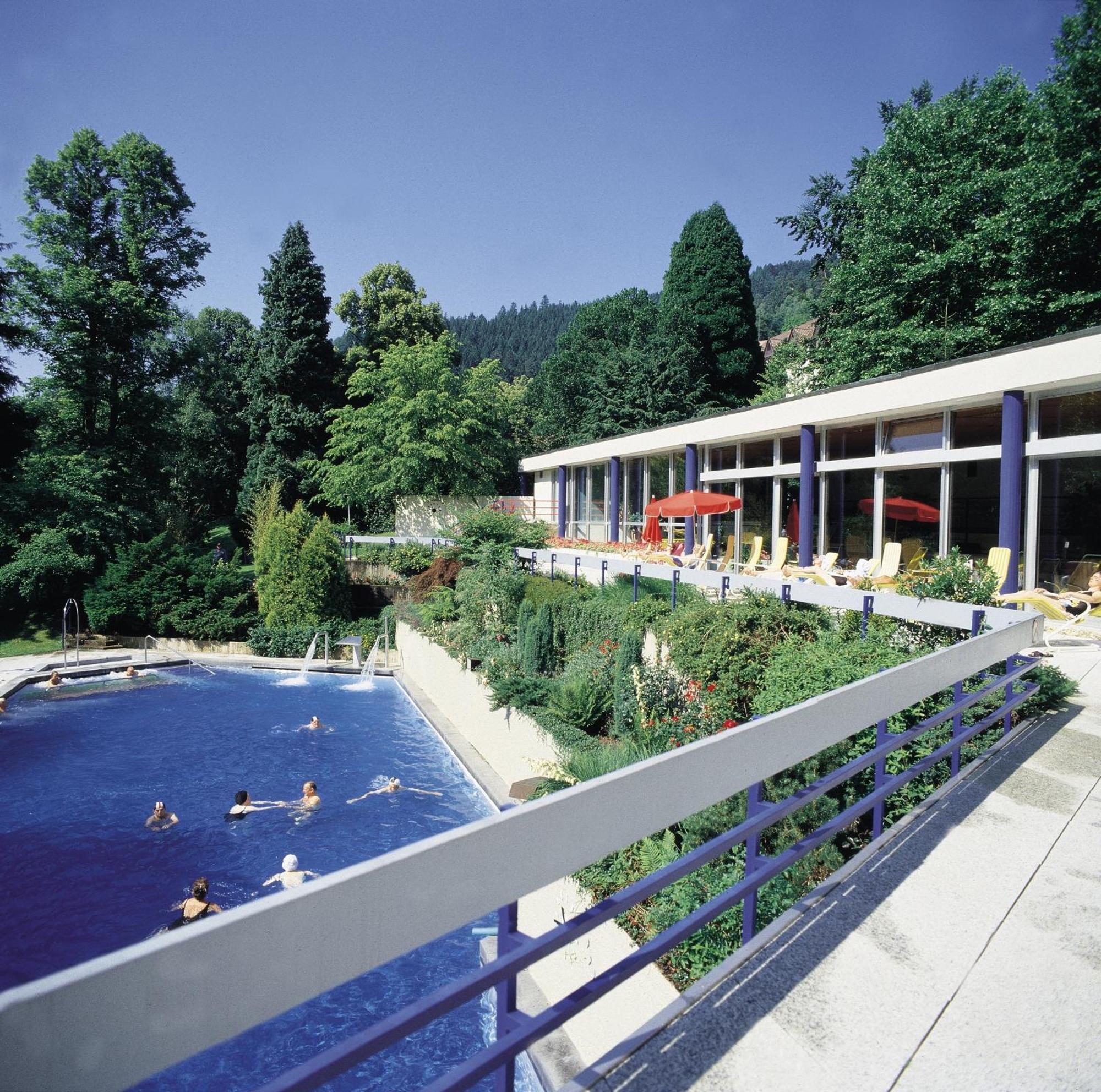 באד ווילבאד Hotel Bergfrieden מראה חיצוני תמונה