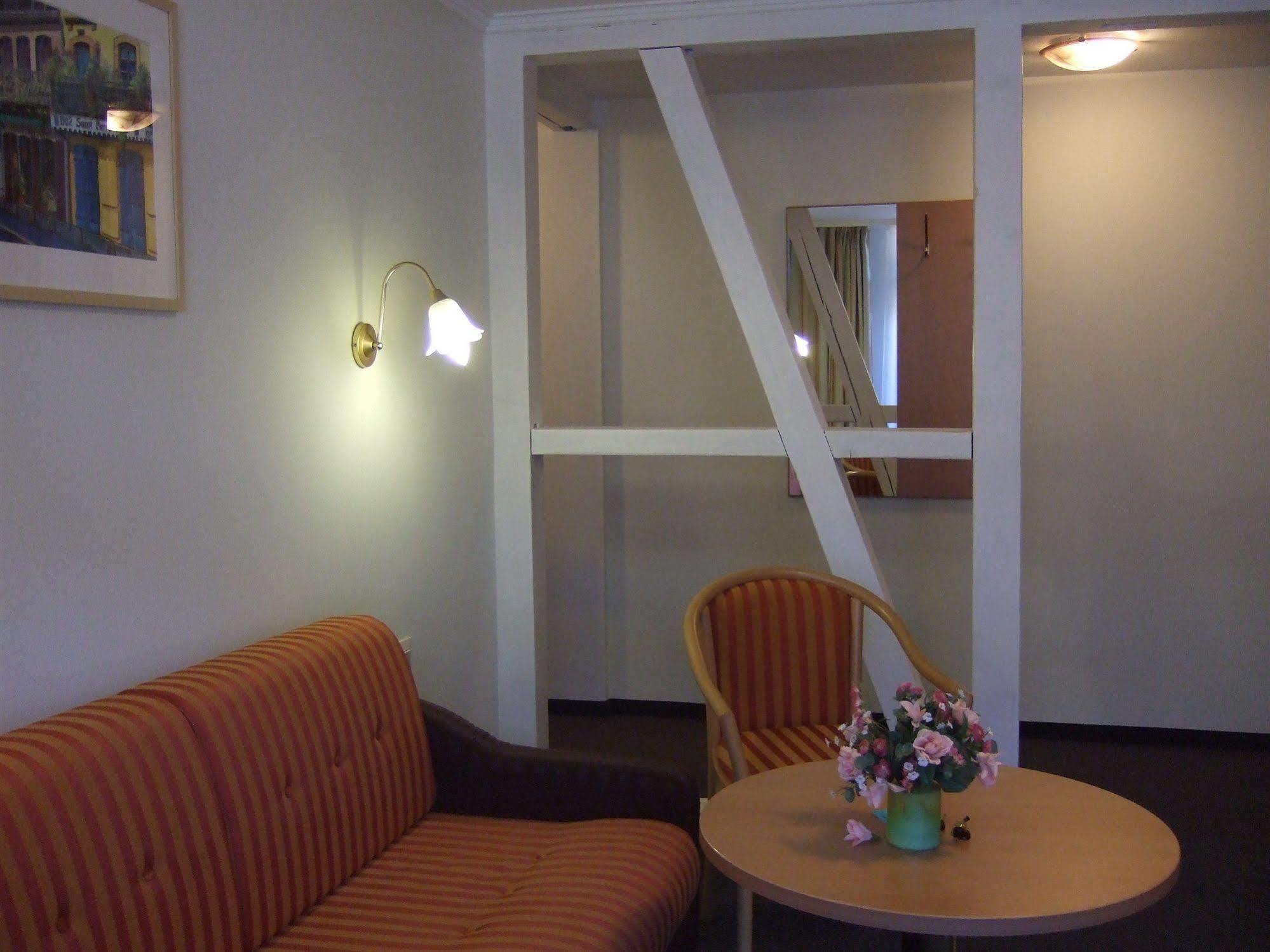 באד ווילבאד Hotel Bergfrieden מראה חיצוני תמונה